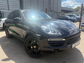 Used Porsche Cayenne 2012 for sale - 78635649: Photo
