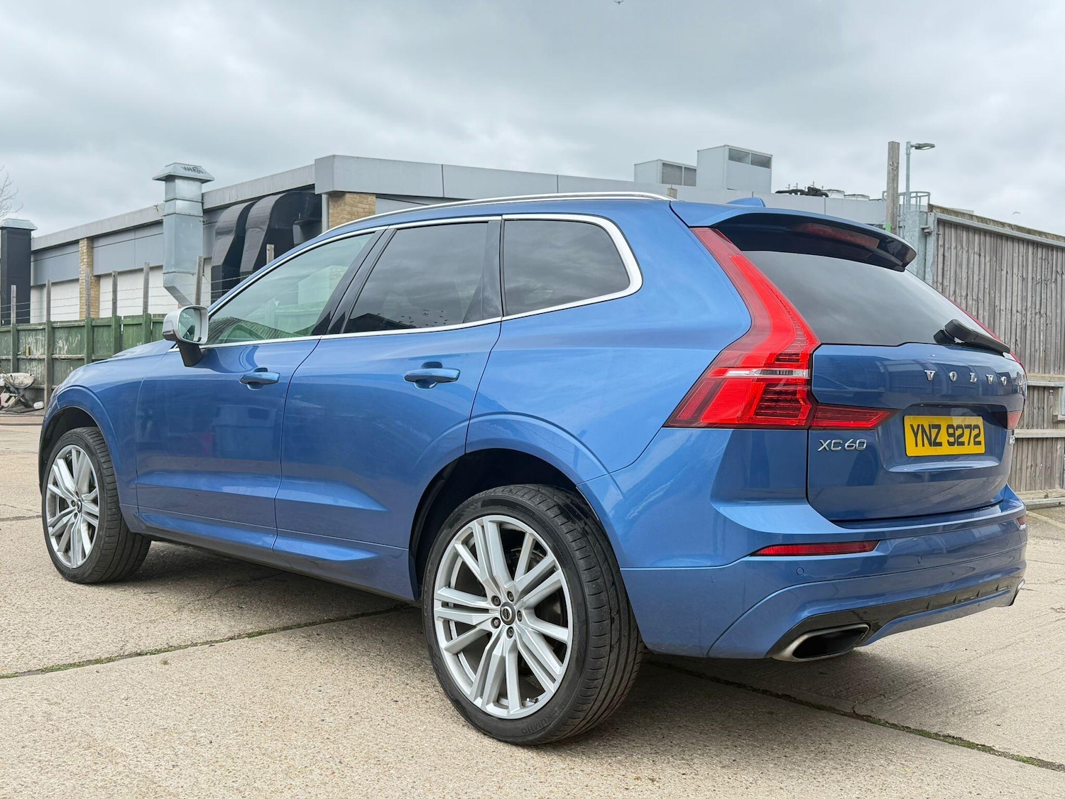 Used Volvo XC60 2018 for sale - 78100237: Photo 4