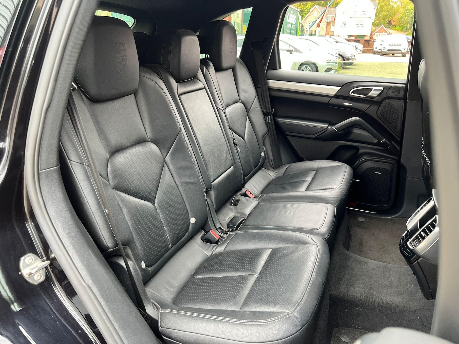 Used Porsche Cayenne 2011 for sale - 77143972: Photo 18