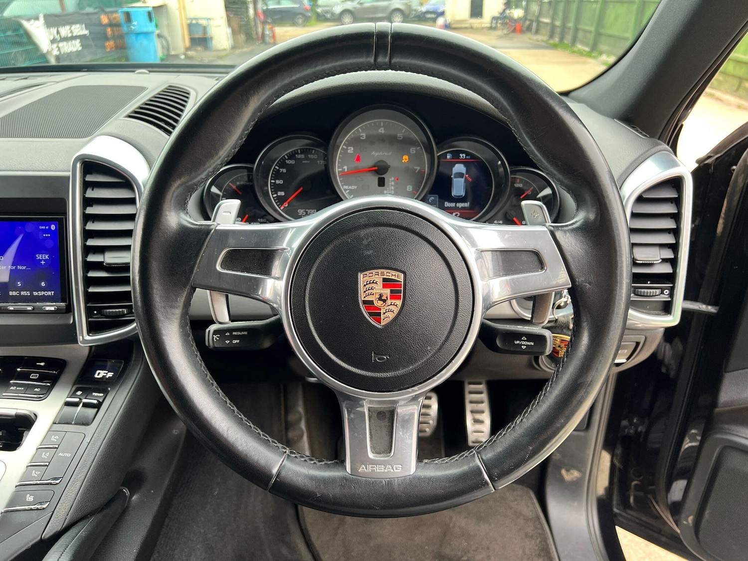 Used Porsche Cayenne 2011 for sale - 77143972: Photo 28