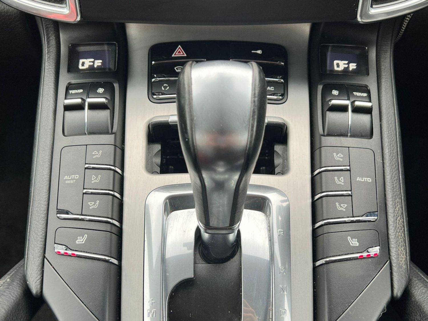 Used Porsche Cayenne 2011 for sale - 77143972: Photo 29