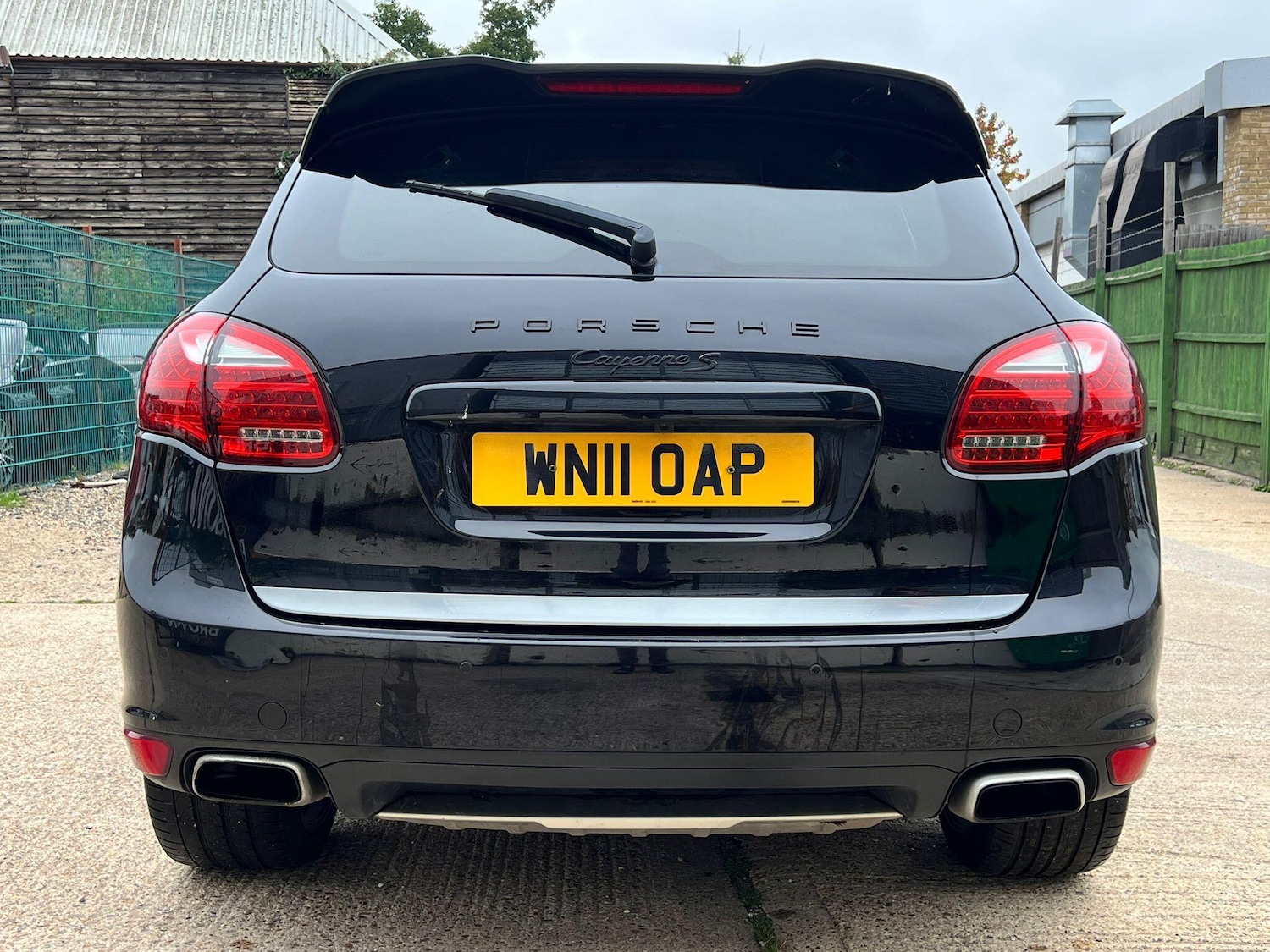 Used Porsche Cayenne 2011 for sale - 77143972: Photo 6