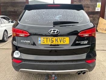Used Hyundai Santa Fe 2015 for sale - 79741316: Photo