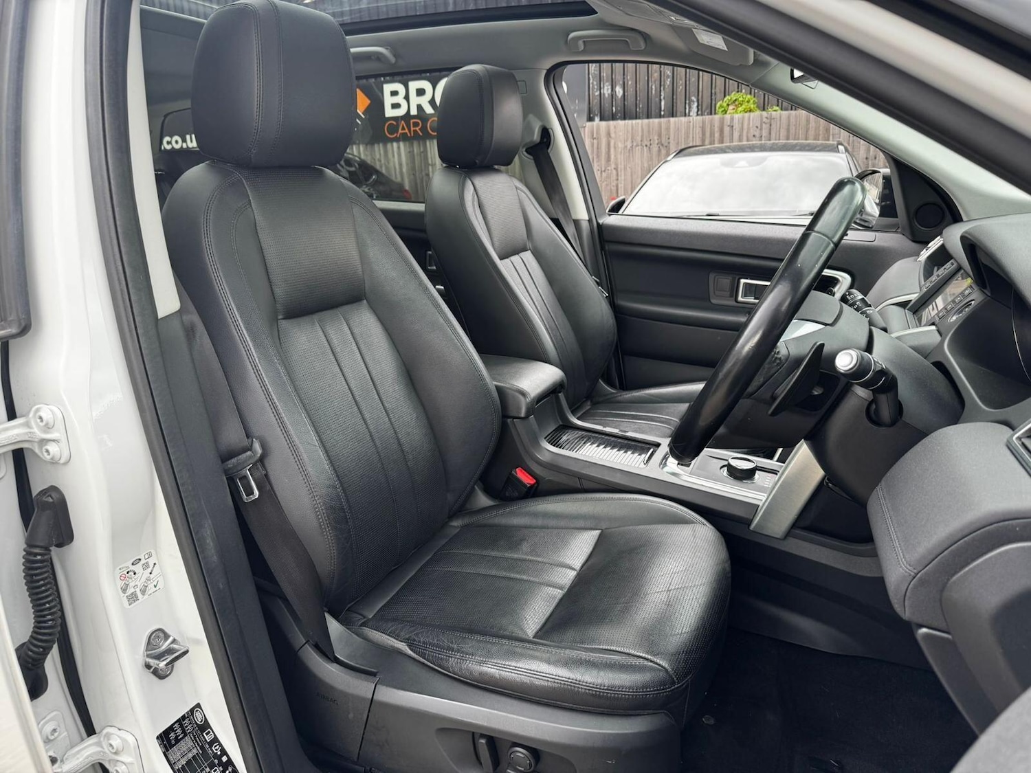 Used Land Rover Discovery Sport 2018 for sale - 76072836: Photo 15
