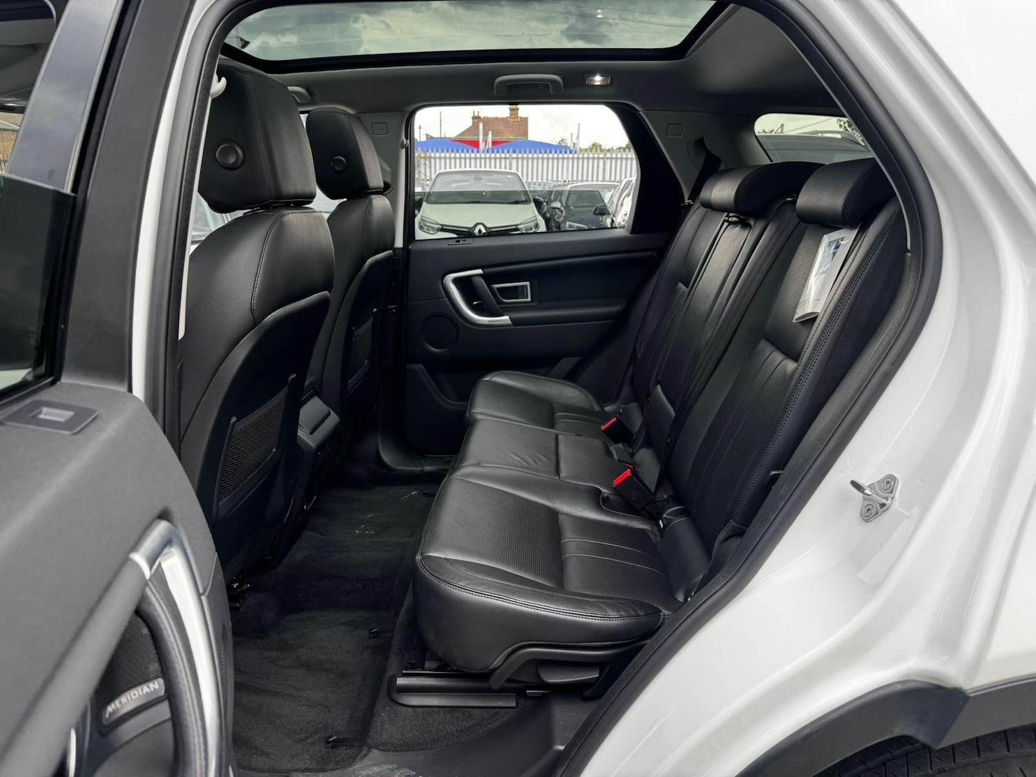 Used Land Rover Discovery Sport 2018 for sale - 76072836: Photo 19