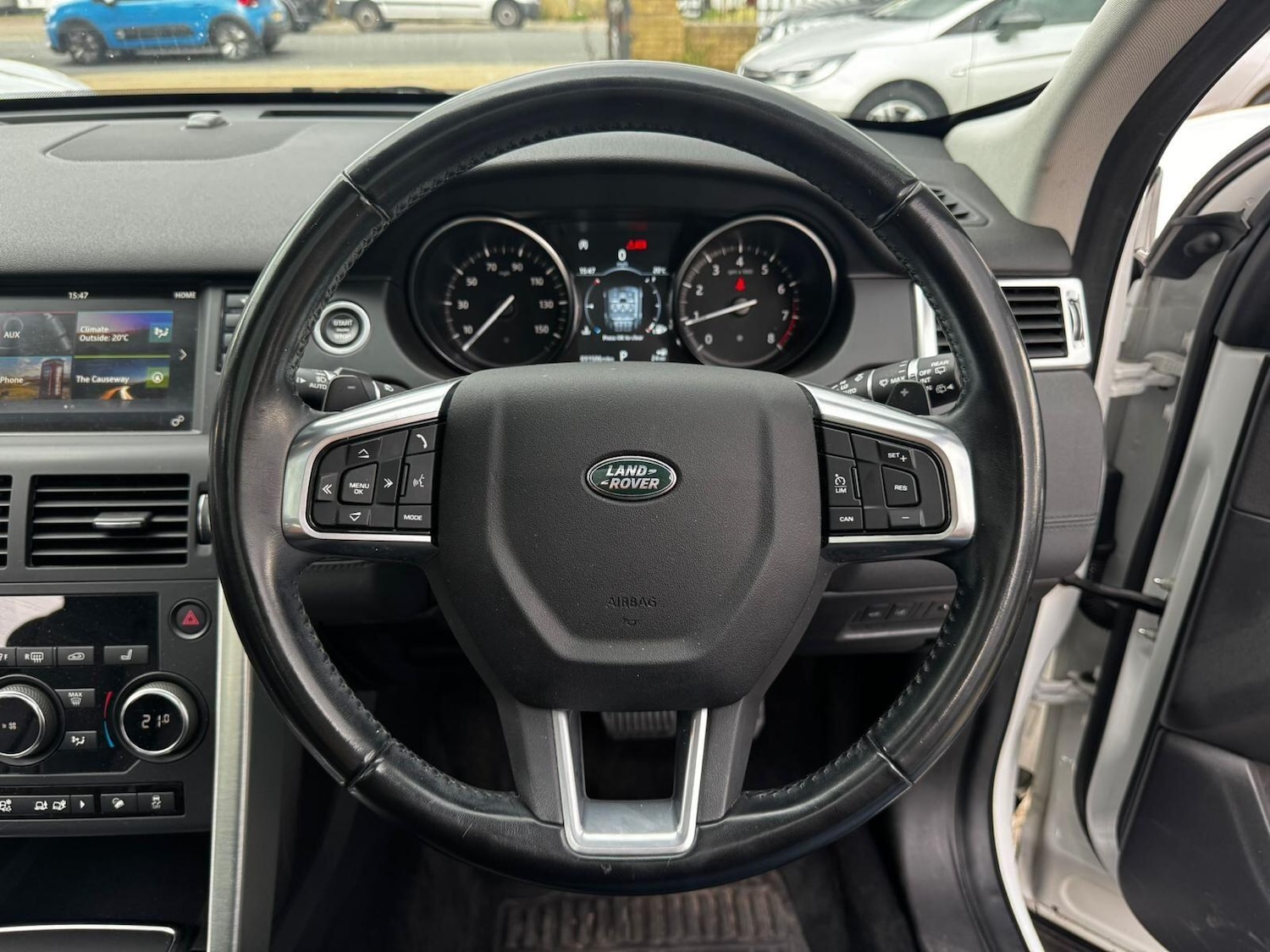 Used Land Rover Discovery Sport 2018 for sale - 76072836: Photo 25
