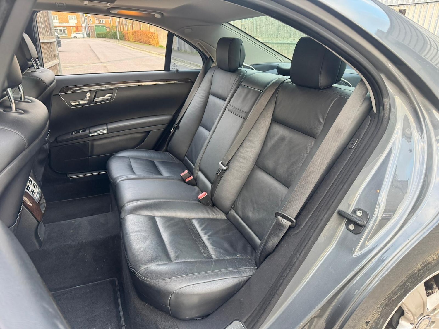 Used Mercedes-Benz S Class 2011 for sale - 76620611: Photo 16