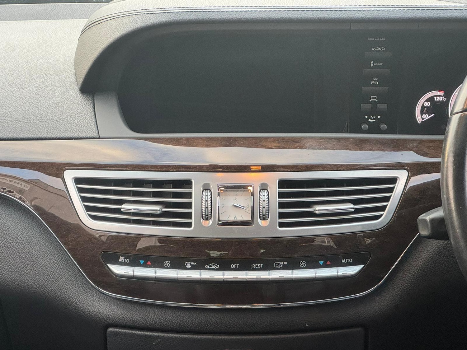 Used Mercedes-Benz S Class 2011 for sale - 76620611: Photo 23