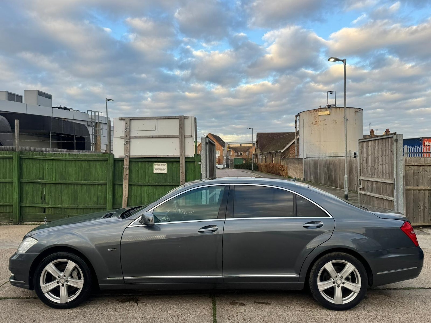 Used Mercedes-Benz S Class 2011 for sale - 76620611: Photo 6