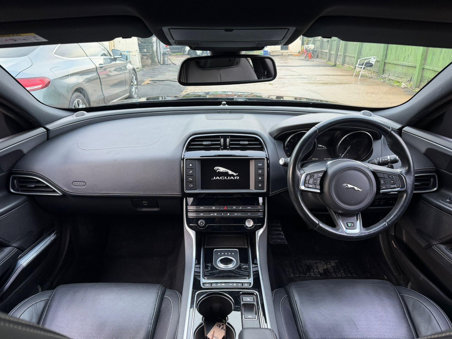 Used Jaguar XE for sale - 76728460: Photo 12