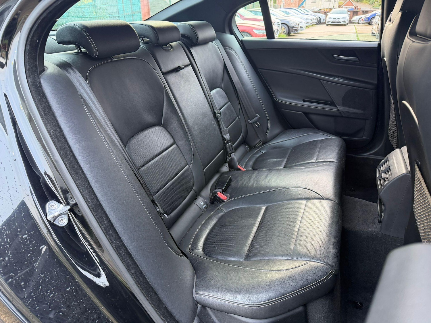 Used Jaguar XE for sale - 76728460: Photo 17