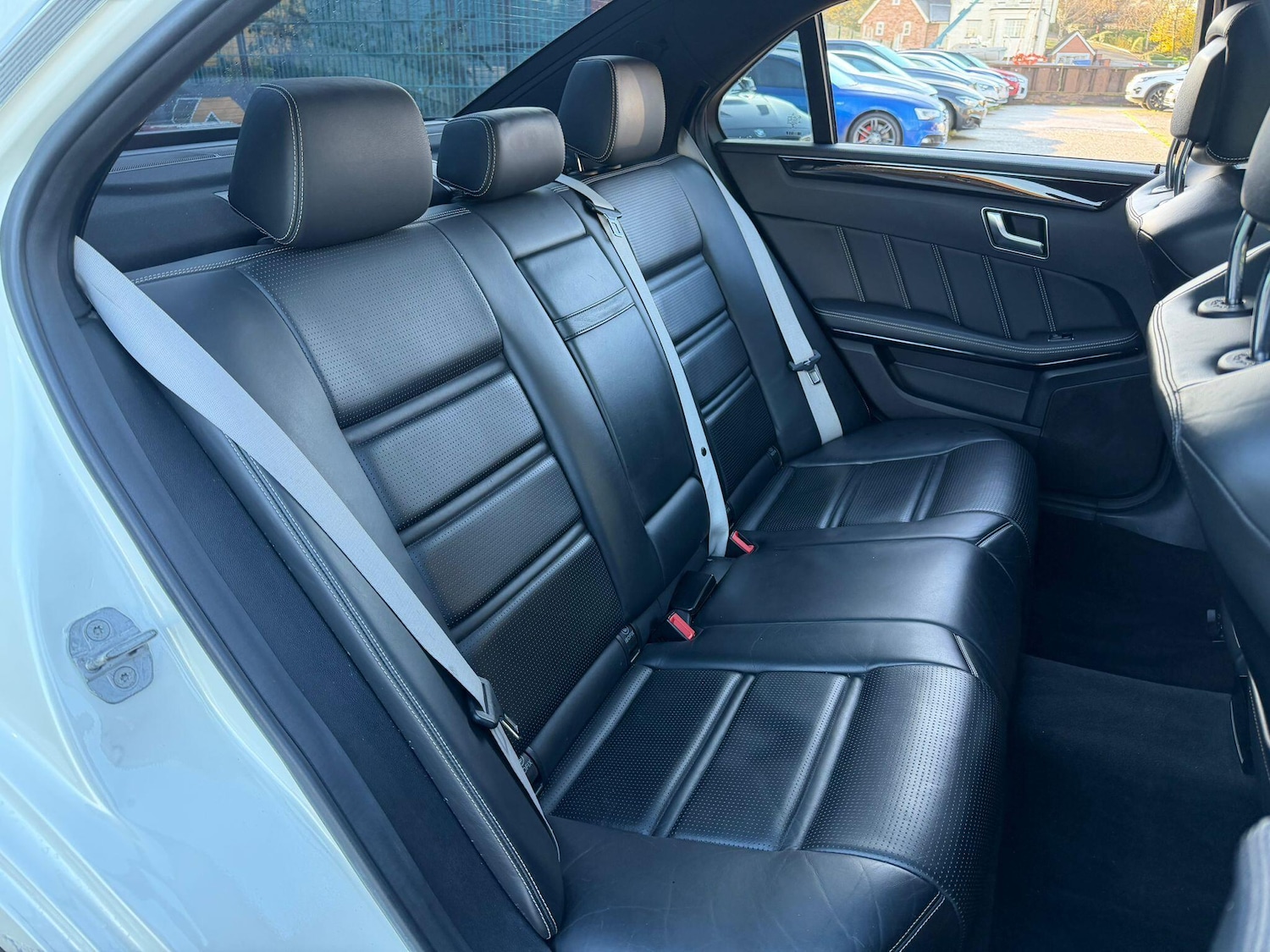 Used Mercedes-Benz E Class 2014 for sale - 77057161: Photo 17