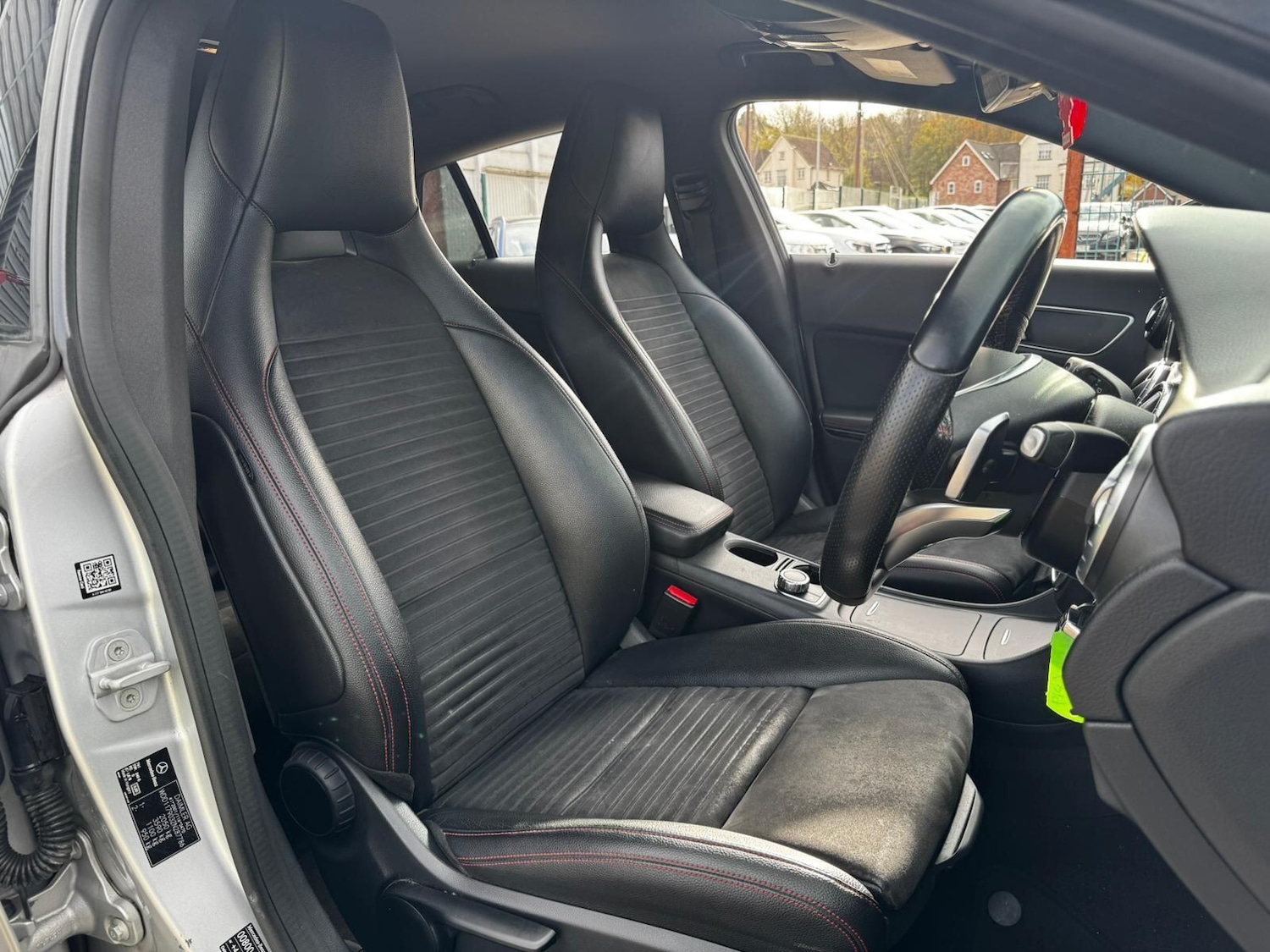 Used Mercedes-Benz CLA 2015 for sale - 76899332: Photo 15