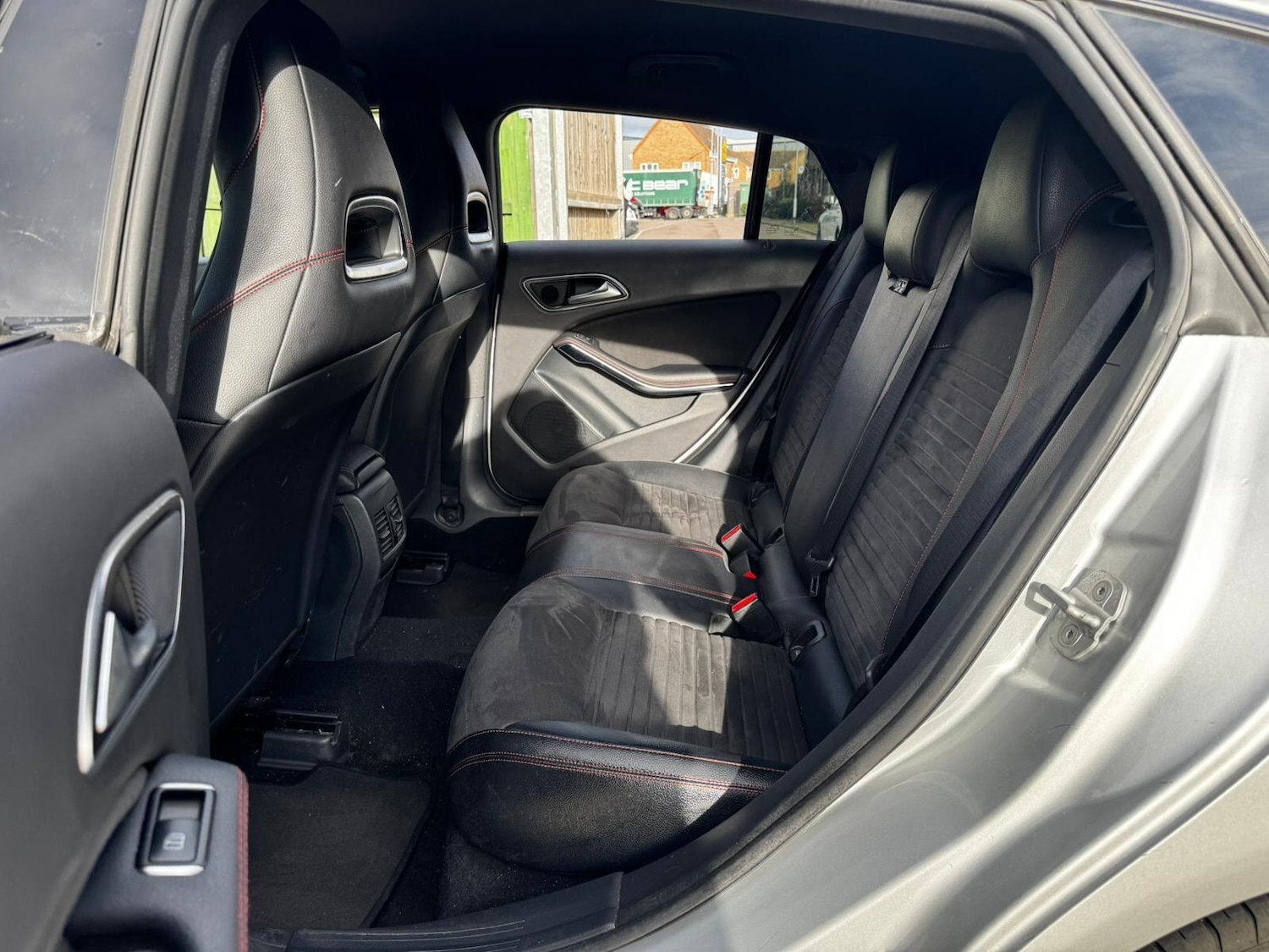 Used Mercedes-Benz CLA 2015 for sale - 76899332: Photo 18