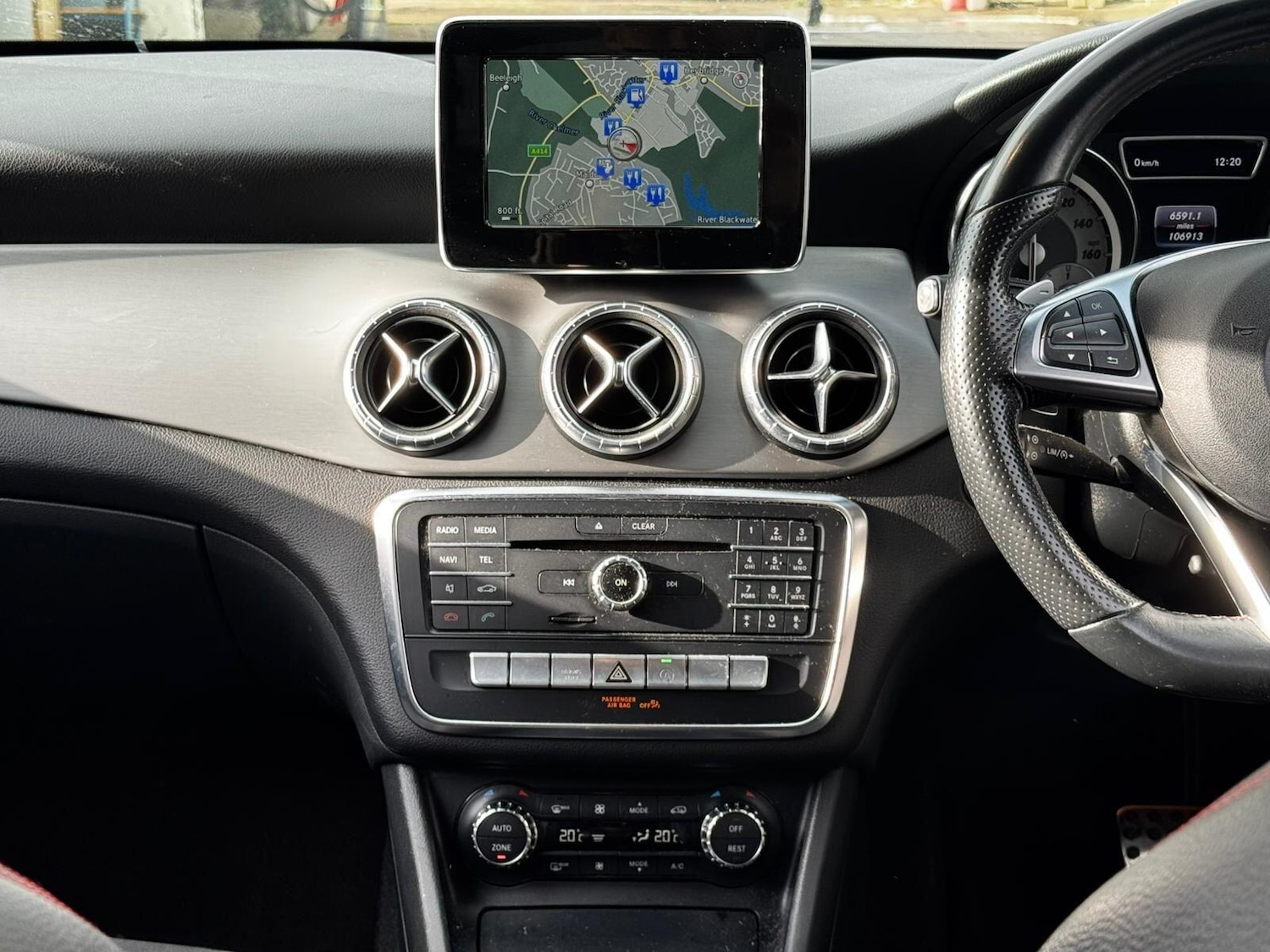 Used Mercedes-Benz CLA 2015 for sale - 76899332: Photo 23