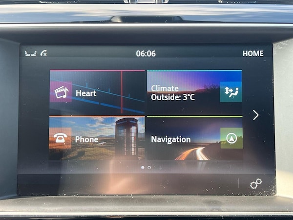 Used Jaguar XE 2015 for sale - 76214543: Photo 8