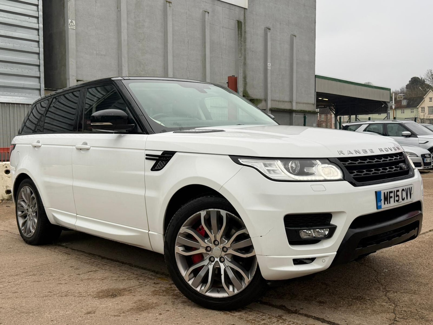 Used Land Rover Range Rover Sport 2015 for sale - 77377241: Photo 1