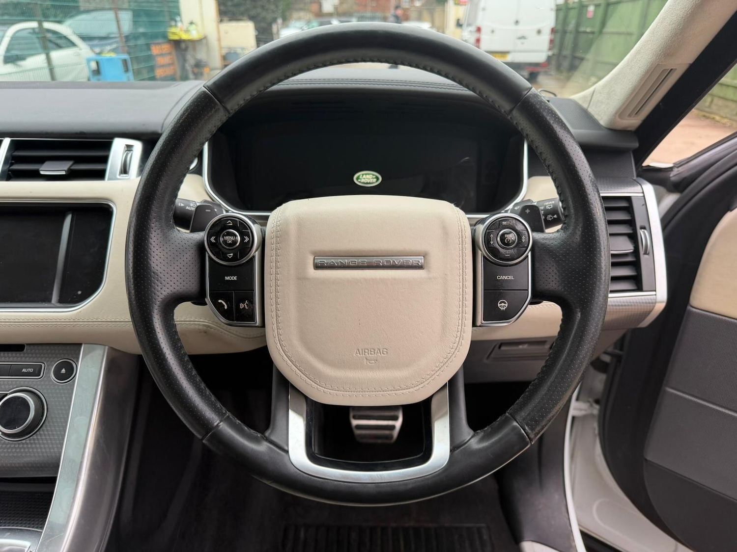 Used Land Rover Range Rover Sport 2015 for sale - 77377241: Photo 33