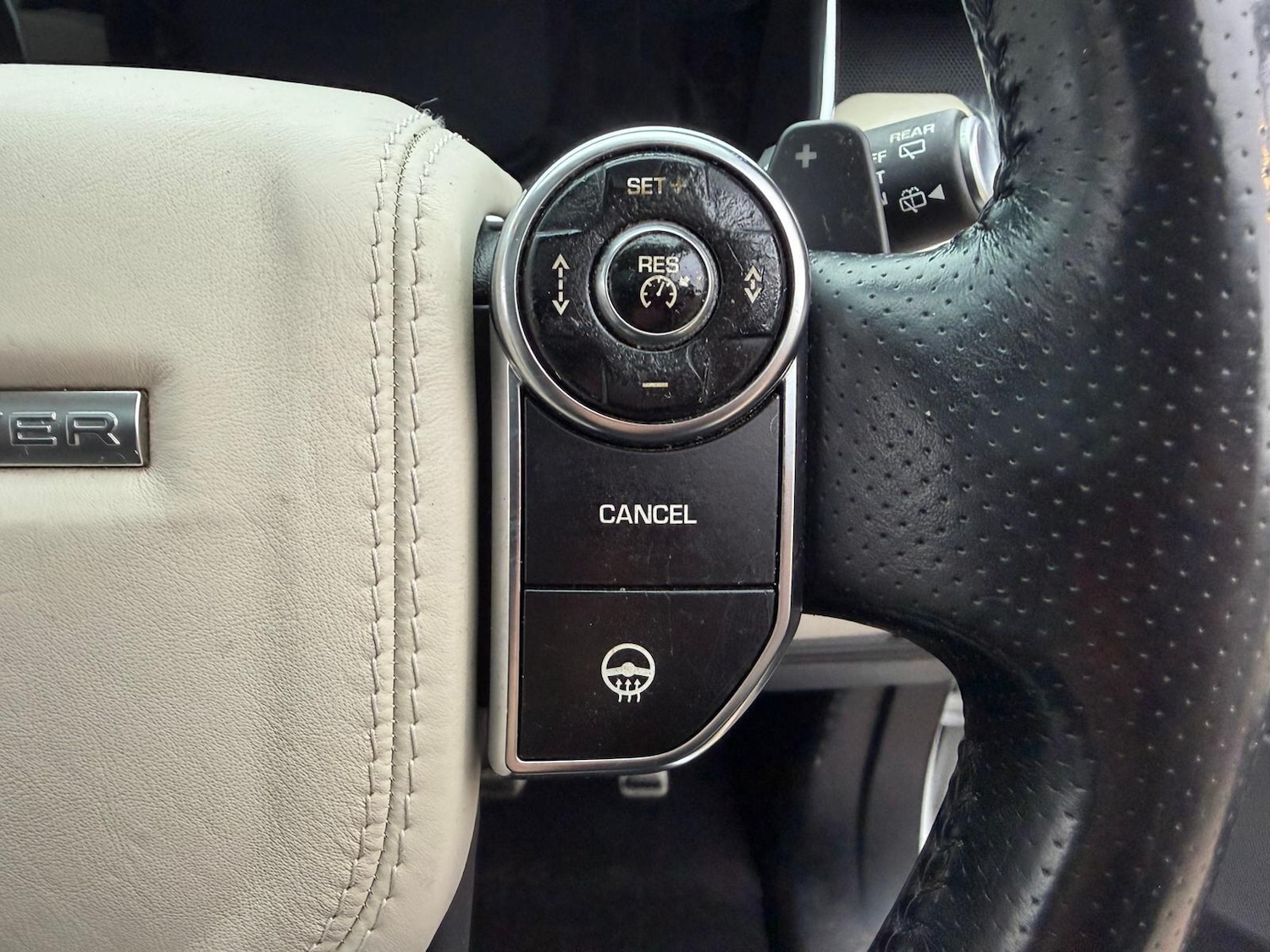 Used Land Rover Range Rover Sport 2015 for sale - 77377241: Photo 35