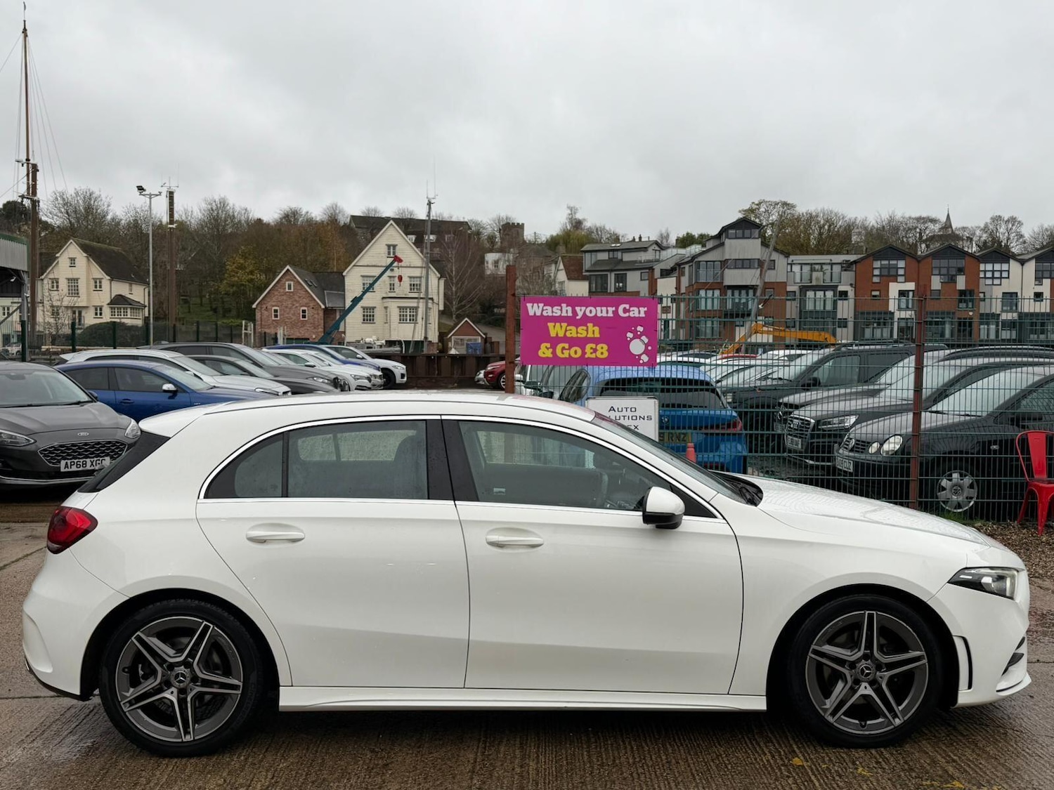 Used Mercedes-Benz A-Class 2018 for sale - 76765177: Photo 3