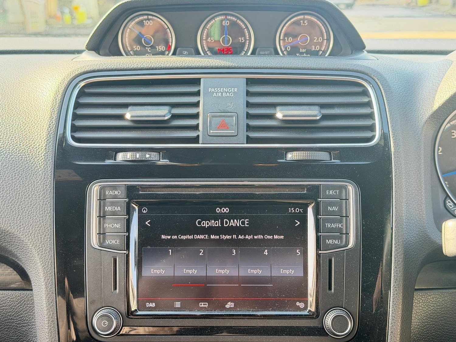 Used Volkswagen Scirocco 2016 for sale - 77993659: Photo 21