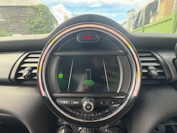 Used MINI Hatch 2018 for sale - 78601037: Photo