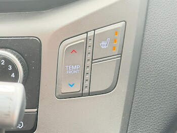 Used Hyundai i800 2018 for sale - 77625561: Photo