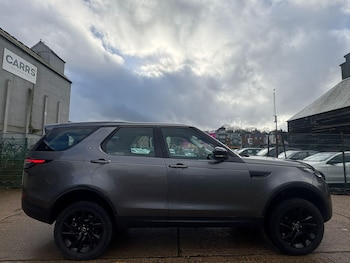 Used Land Rover Discovery 2017 for sale - 77387470: Photo