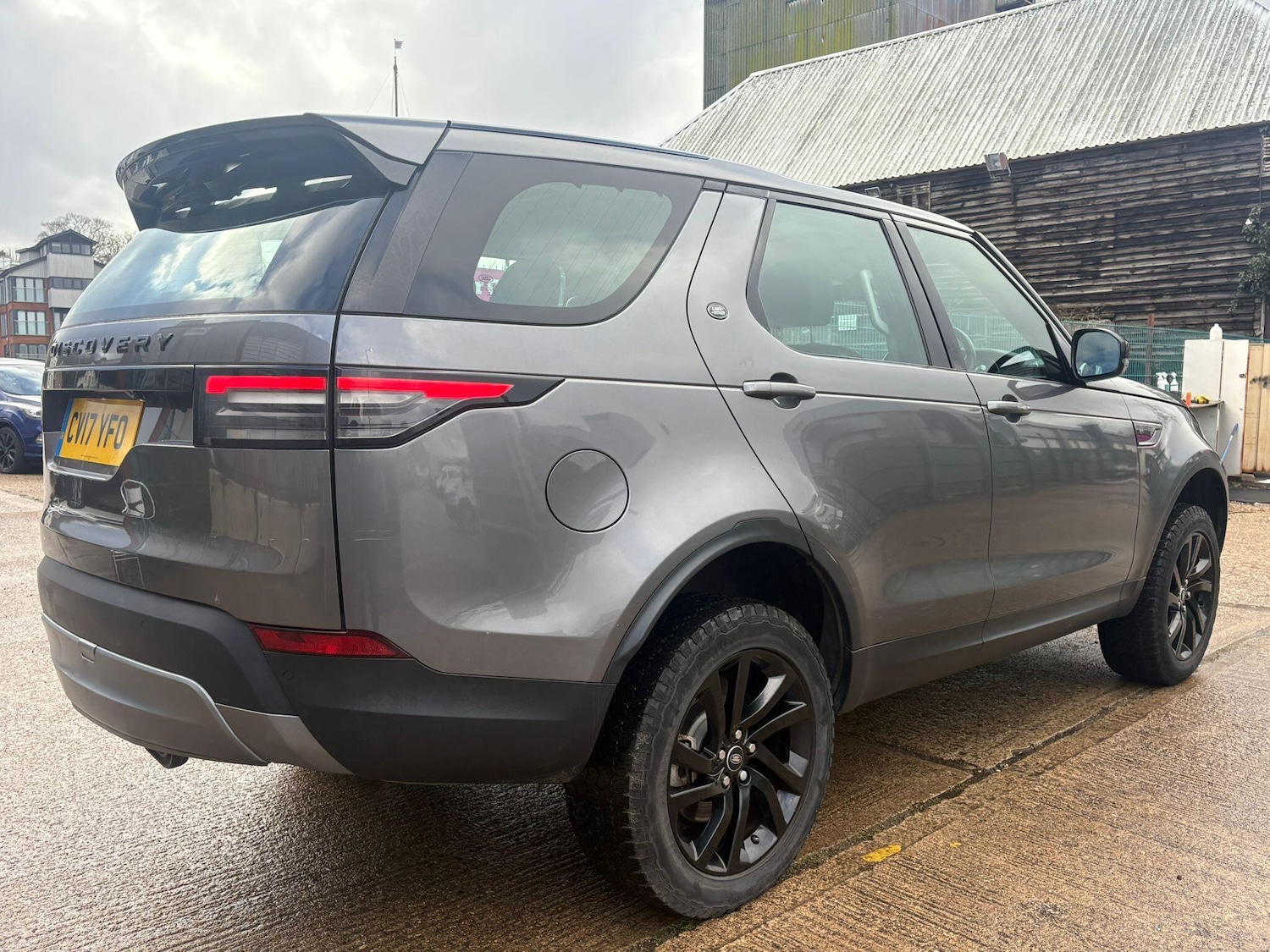 Used Land Rover Discovery 2017 for sale - 77387470: Photo 5