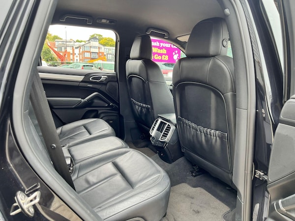 Used Porsche Cayenne 2011 for sale - 76269726: Photo 19