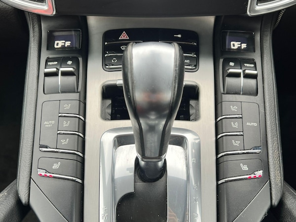 Used Porsche Cayenne 2011 for sale - 76269726: Photo 29