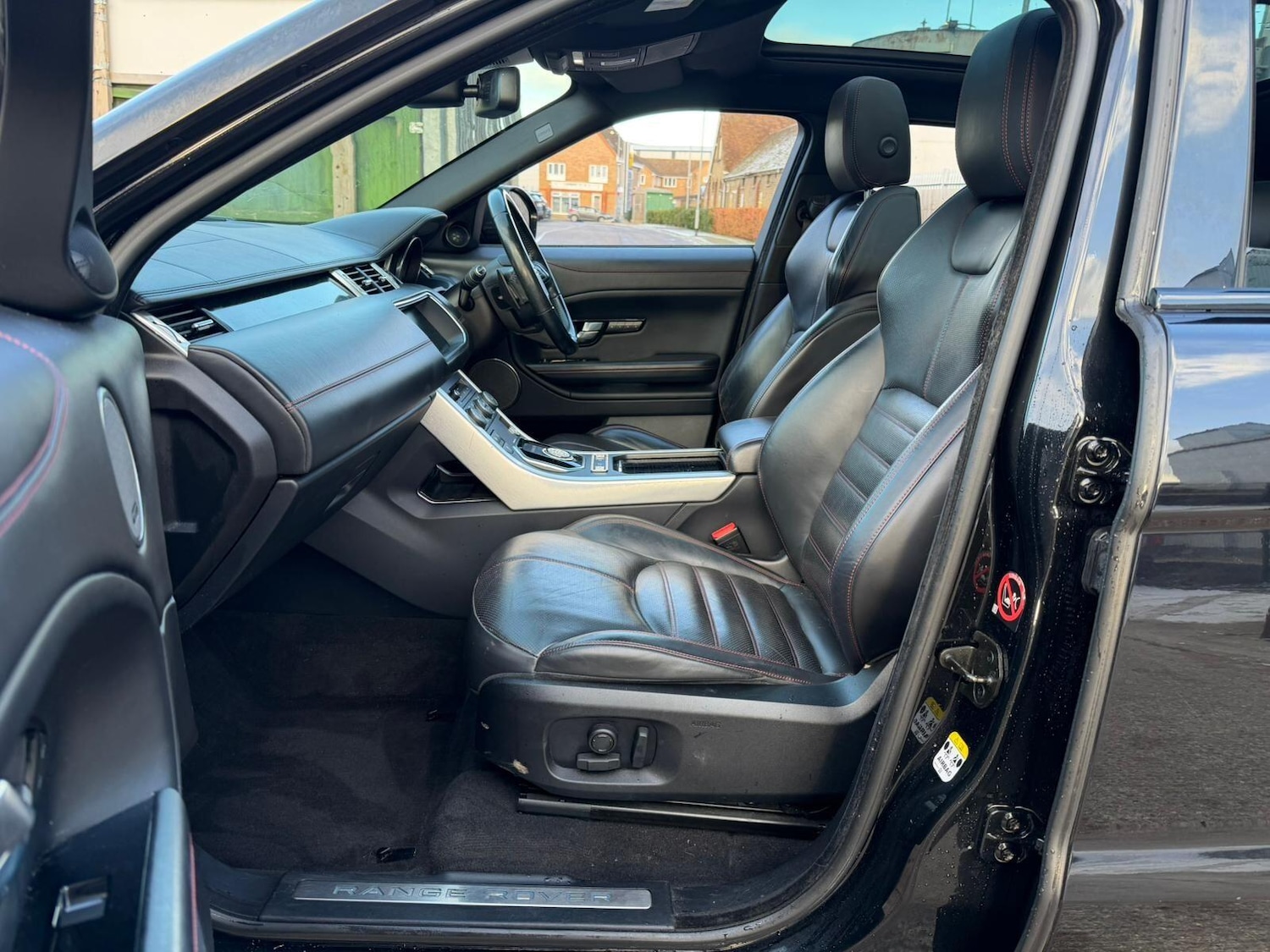 Used Land Rover Range Rover Evoque 2017 for sale - 77109018: Photo 33