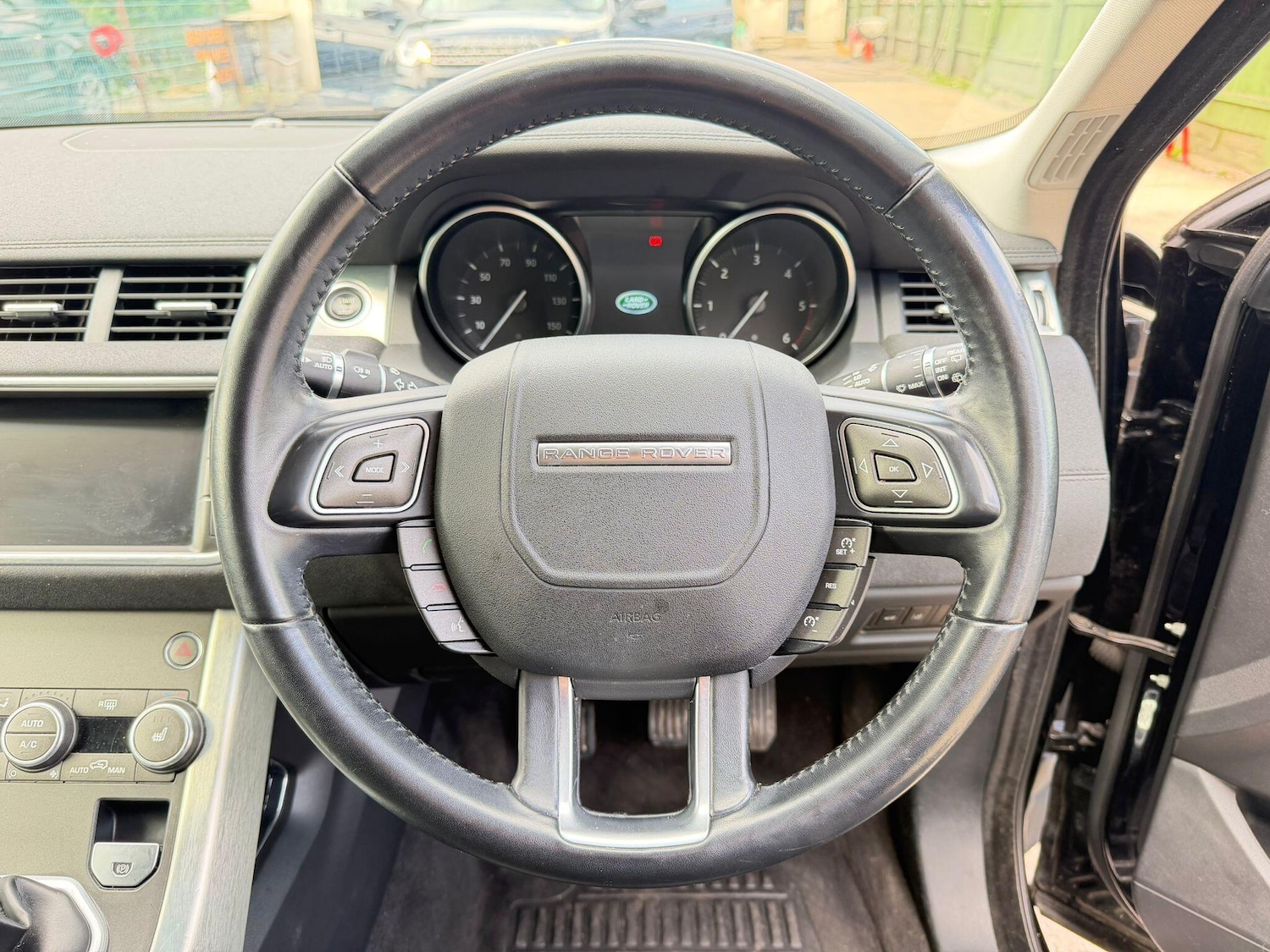 Used Land Rover Range Rover Evoque 2019 for sale - 78073231: Photo 26
