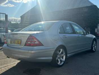 Used Mercedes-Benz C-Class 2006 for sale - 74222120: Photo