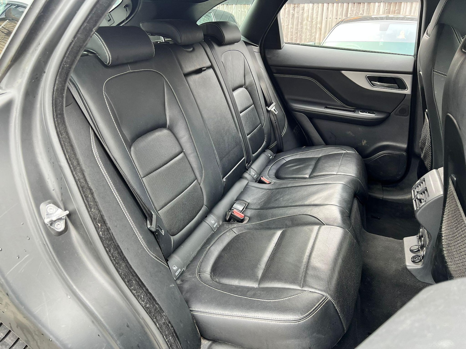 Used Jaguar F-Pace 2018 for sale - 76283564: Photo 17