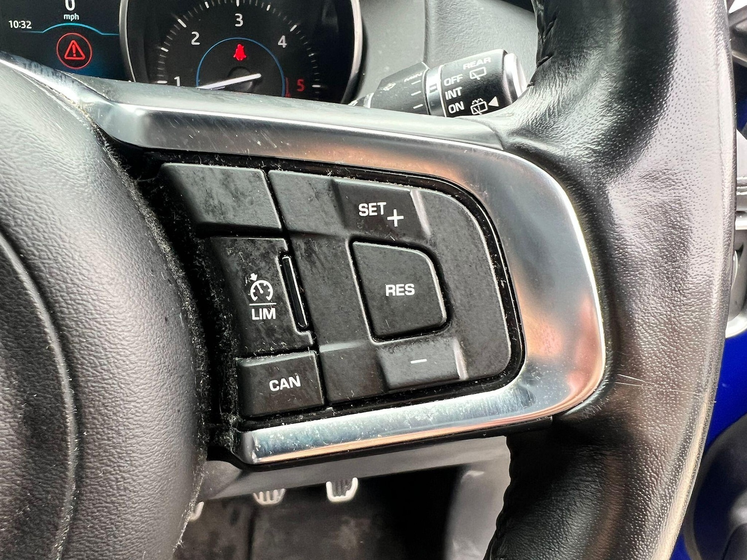 Used Jaguar F-Pace 2018 for sale - 76283564: Photo 27