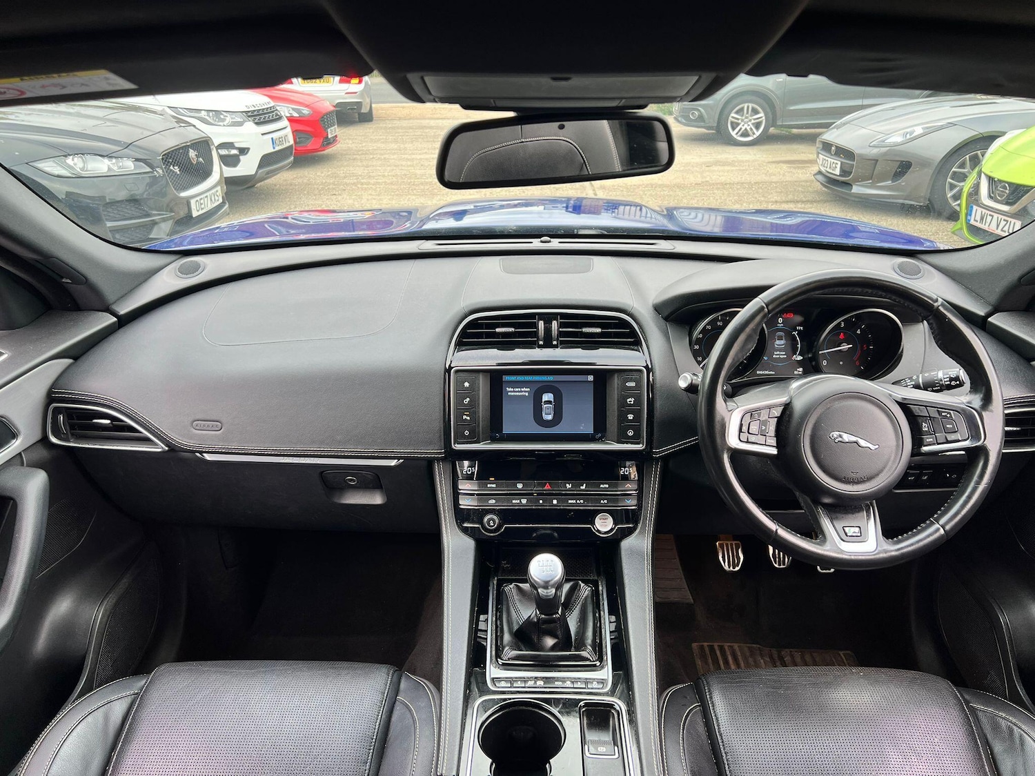 Used Jaguar F-Pace 2018 for sale - 76283564: Photo 7