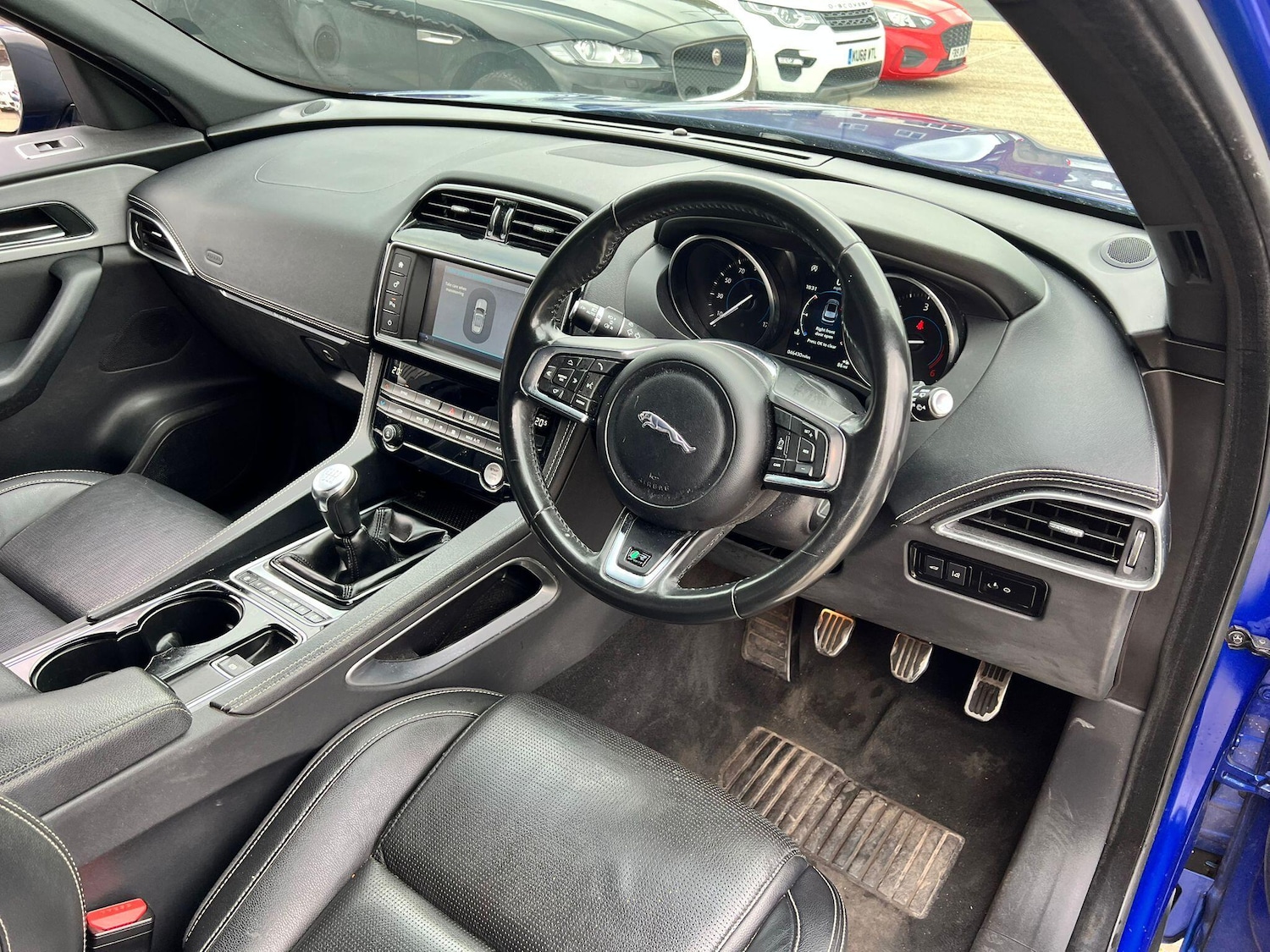 Used Jaguar F-Pace 2018 for sale - 76283564: Photo 9