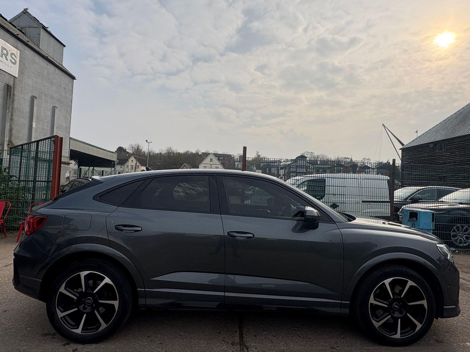 Used Audi Q3 2019 for sale - 78170188: Photo 3