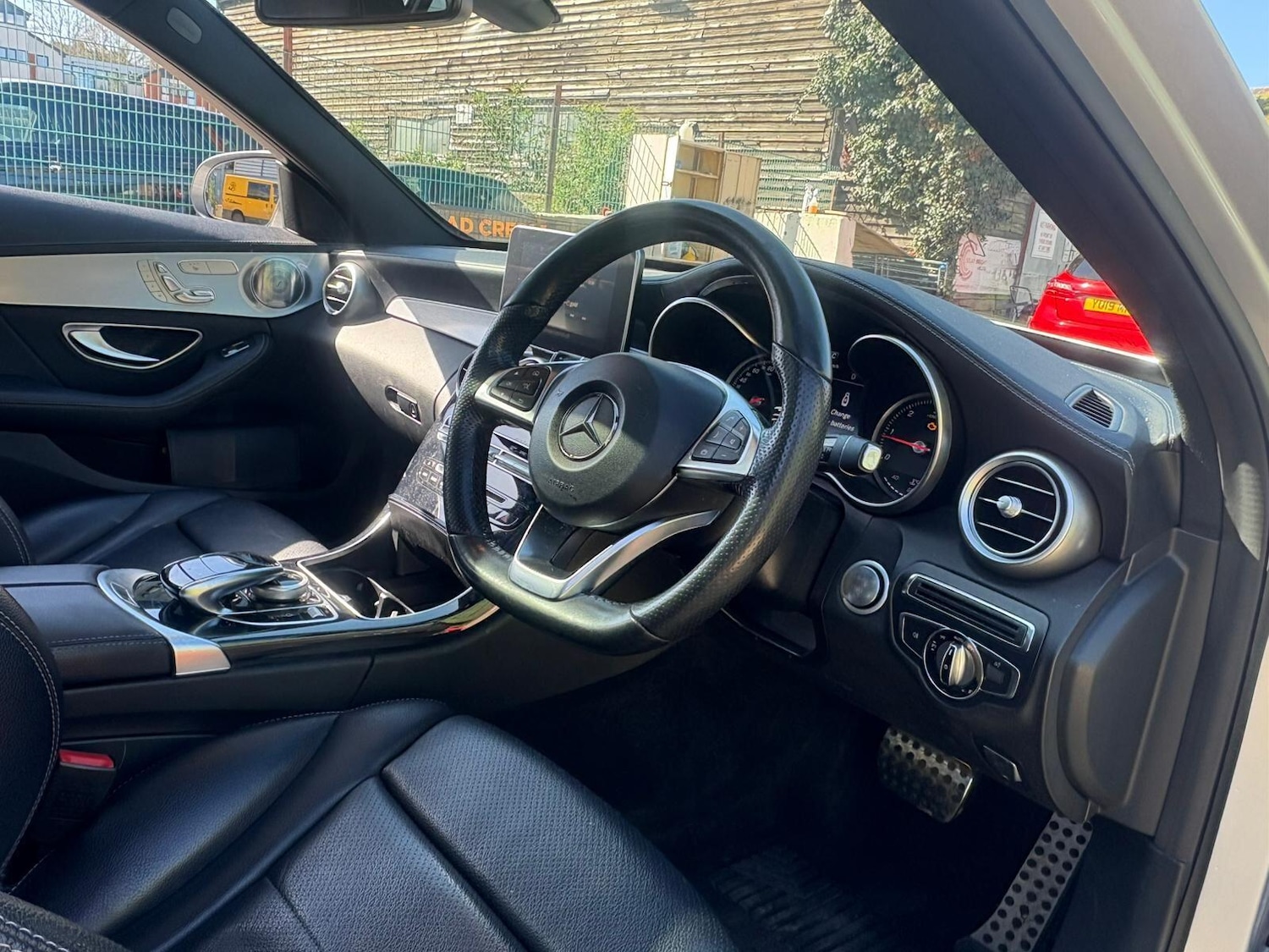 Used Mercedes-Benz C Class 2015 for sale - 78033896: Photo 12