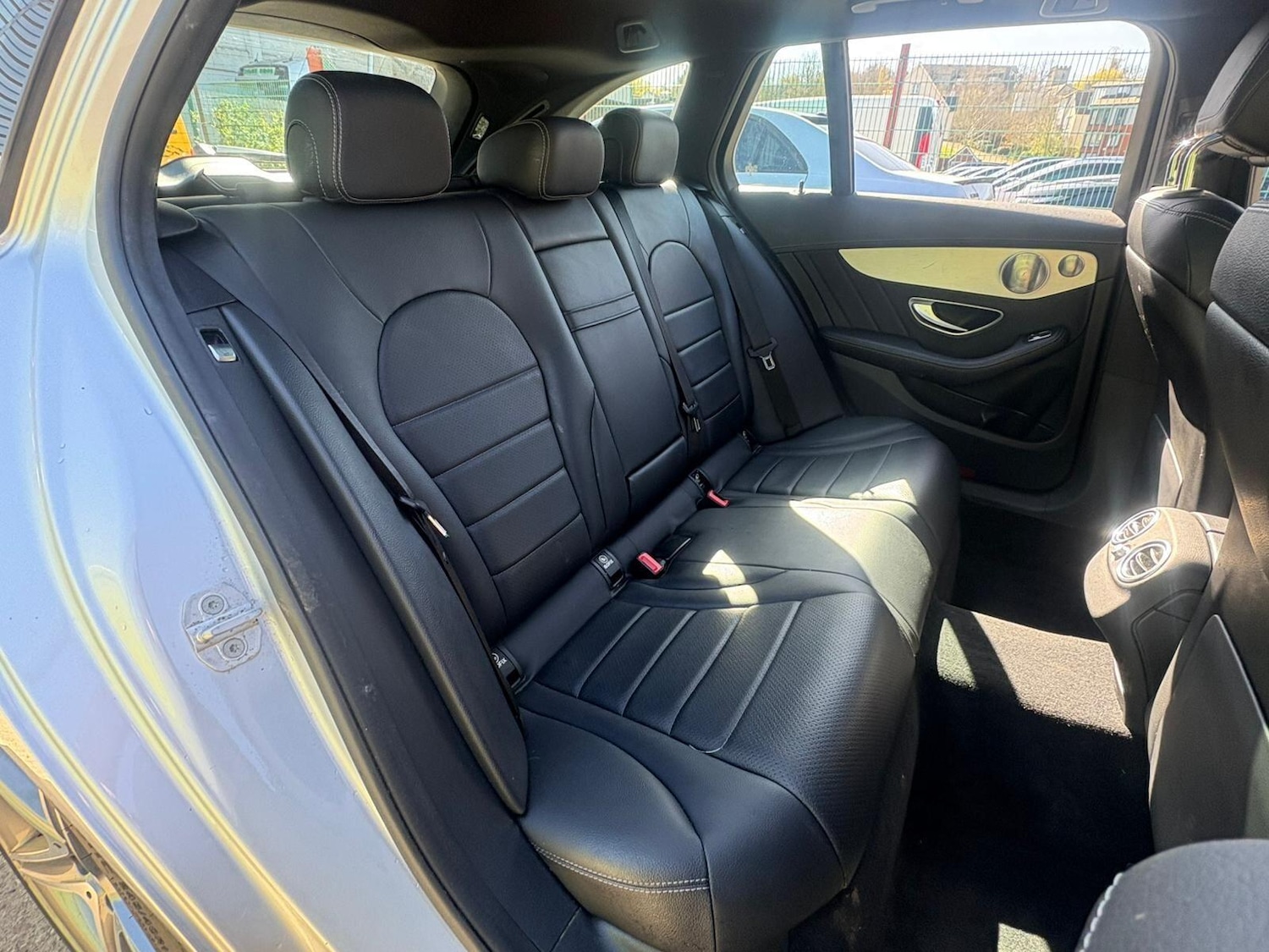 Used Mercedes-Benz C Class 2015 for sale - 78033896: Photo 17