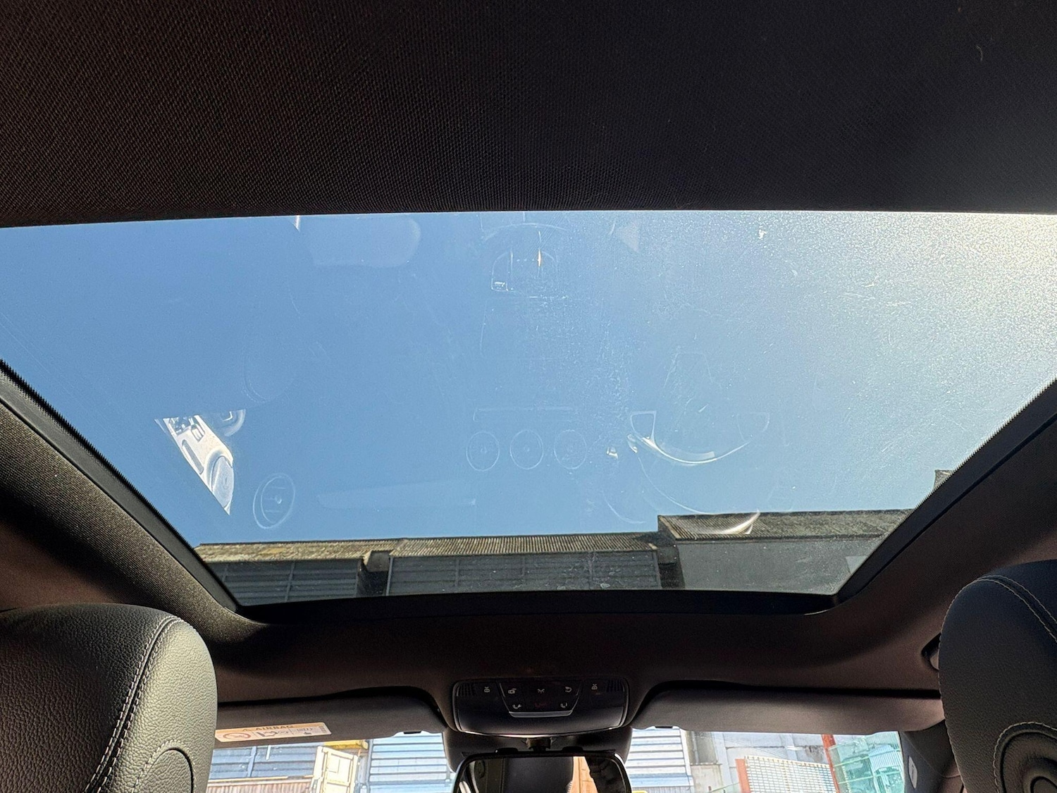 Used Mercedes-Benz C Class 2015 for sale - 78033896: Photo 2