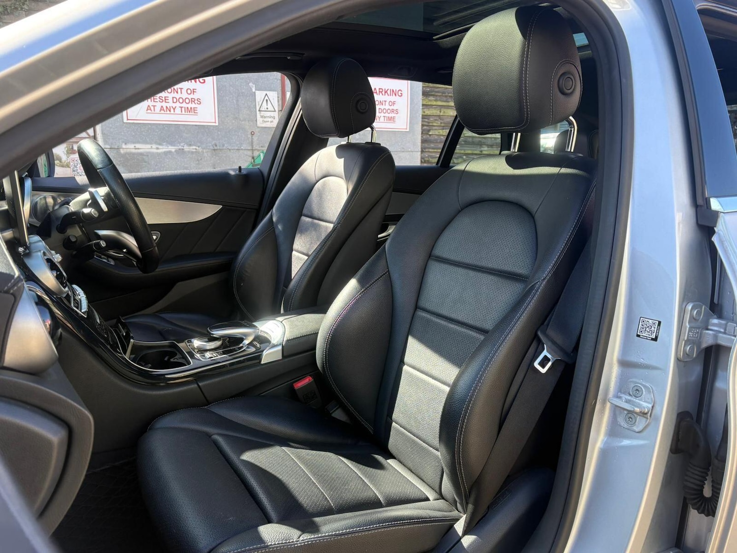 Used Mercedes-Benz C Class 2015 for sale - 78033896: Photo 23