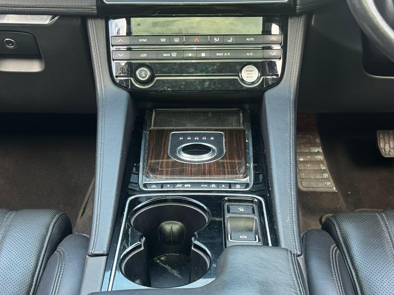 Vehicle 28