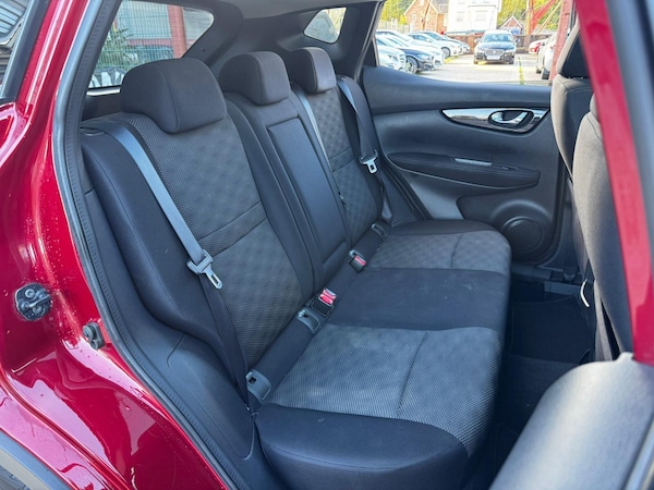 Used Nissan Qashqai 2017 for sale - 76201144: Photo 17