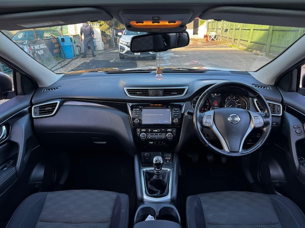 Used Nissan Qashqai 2017 for sale - 76201144: Photo 25
