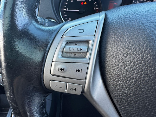 Used Nissan Qashqai 2017 for sale - 76201144: Photo 29