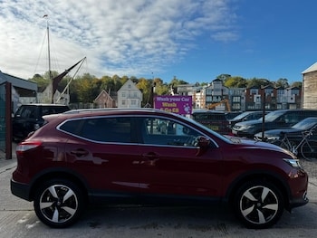 Used Nissan Qashqai 2017 for sale - 76201144: Photo 3