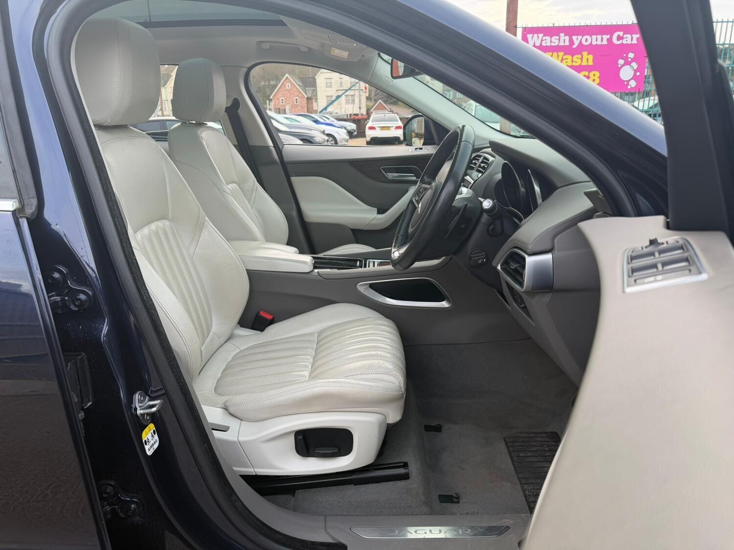 Used Jaguar F-Pace 2018 for sale - 77511034: Photo 16