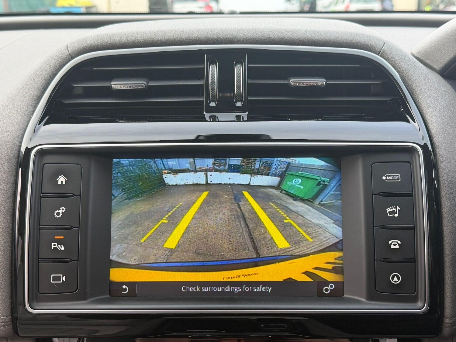 Used Jaguar F-Pace 2018 for sale - 77511034: Photo 9